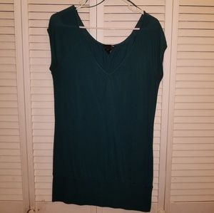 Long shirt perfect w/ a pair of leggings and boots